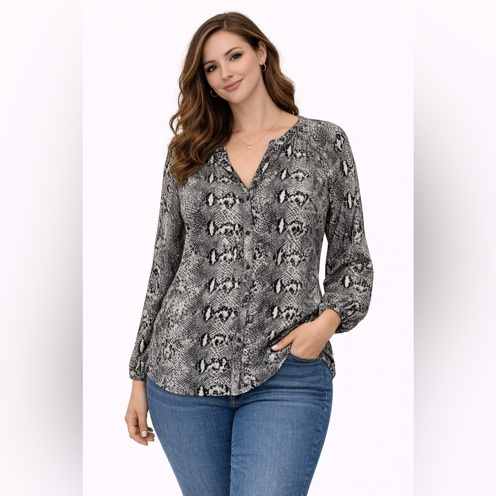 J.Crew Womens XS Grey Snakeskin Print Button Front Split V-Neck Blouse Top